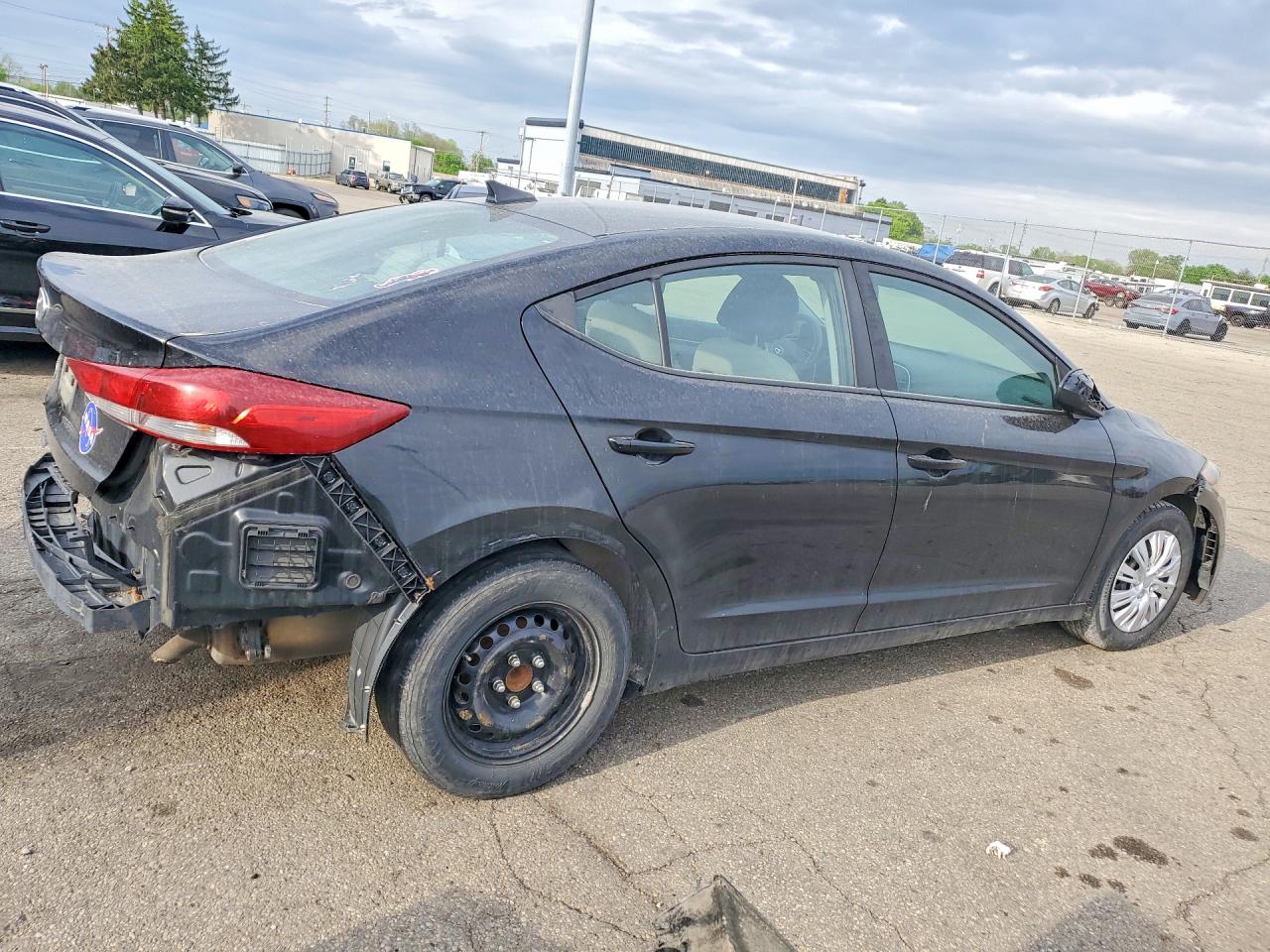 2017 HYUNDAI ELANTRA