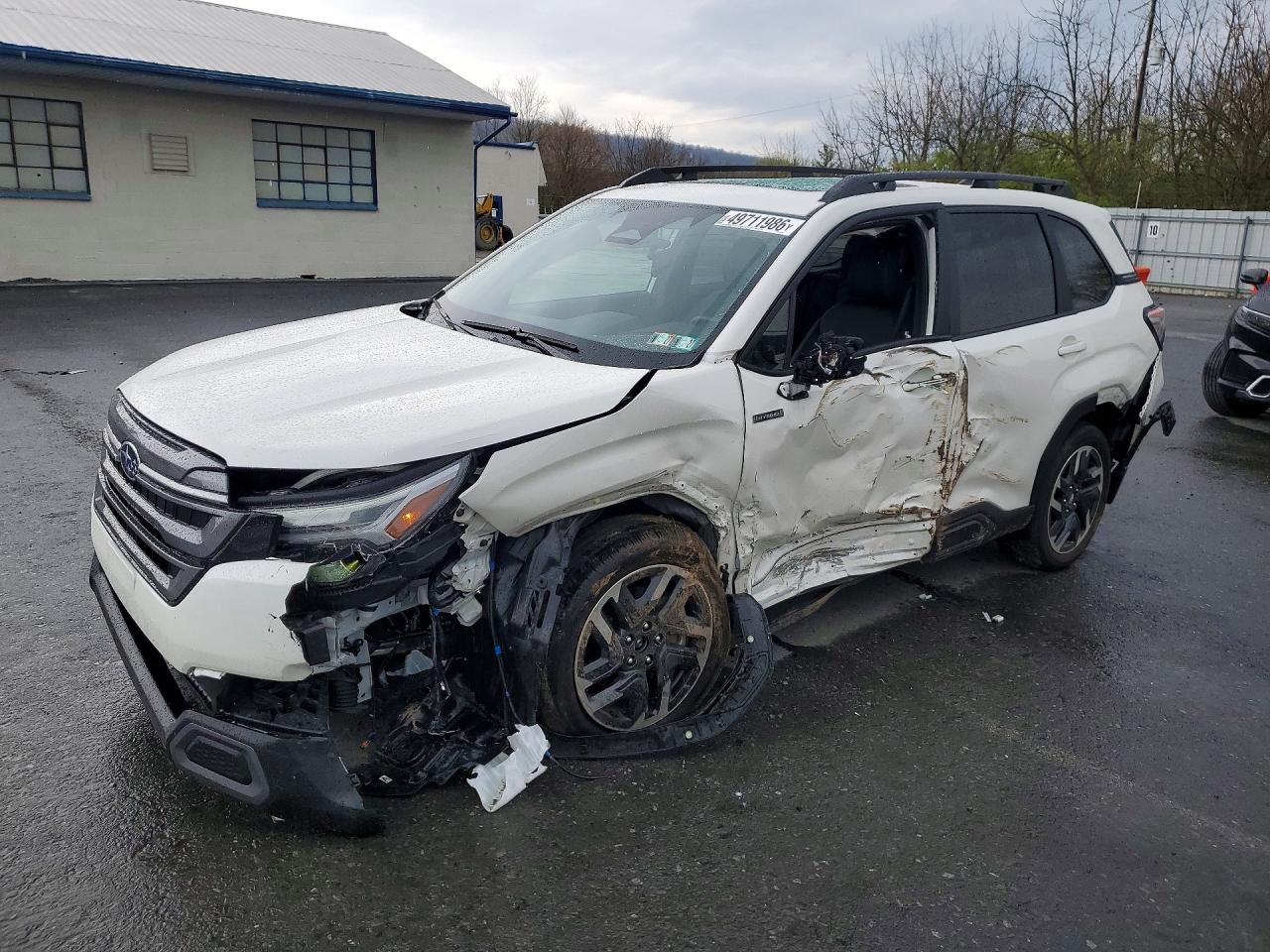 2025 SUBARU FORESTER
