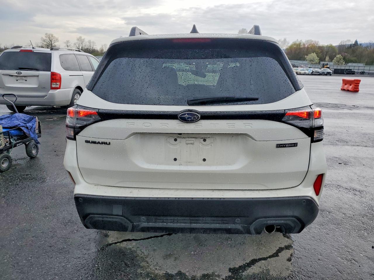 2025 SUBARU FORESTER