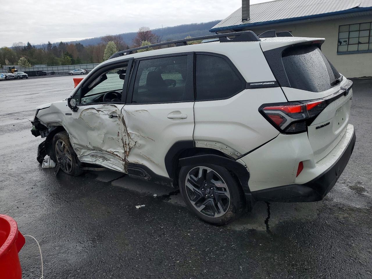 2025 SUBARU FORESTER