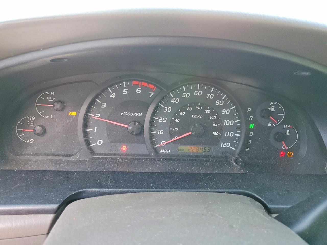 2006 TOYOTA TUNDRA