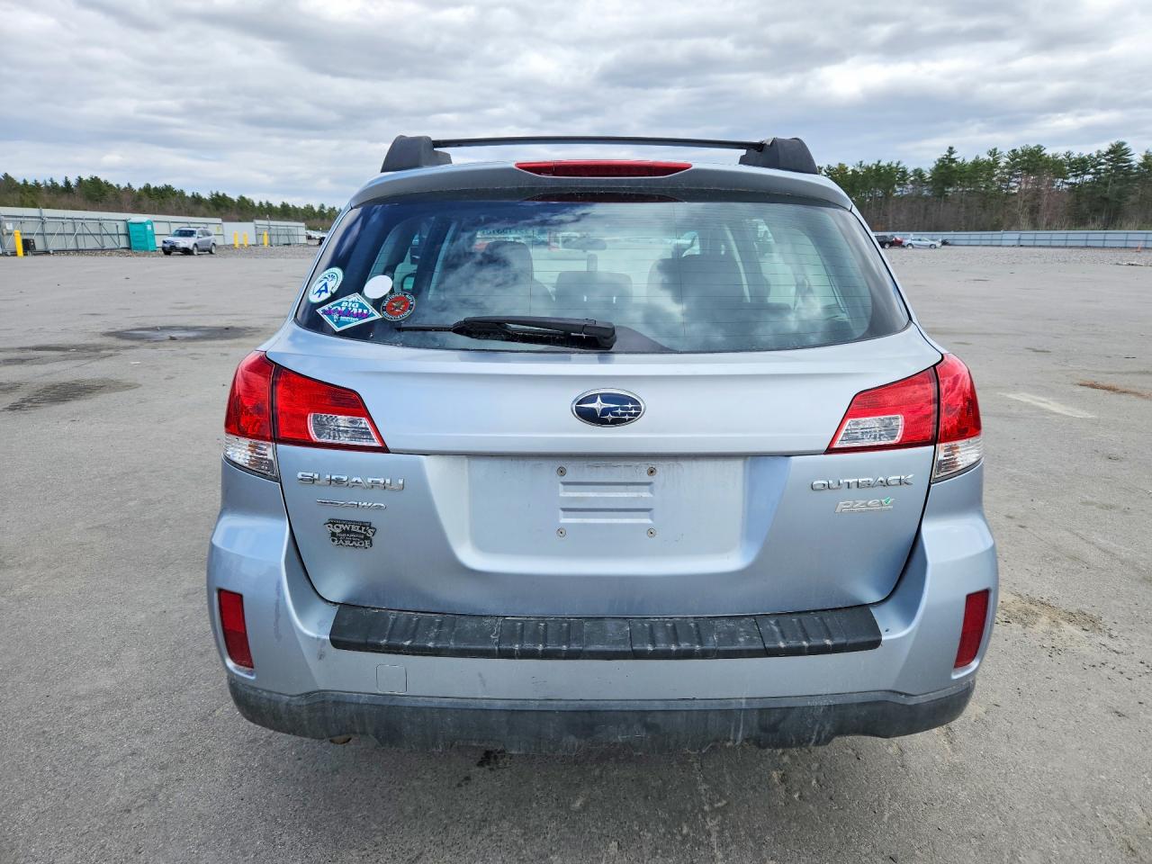 2014 SUBARU OUTBACK