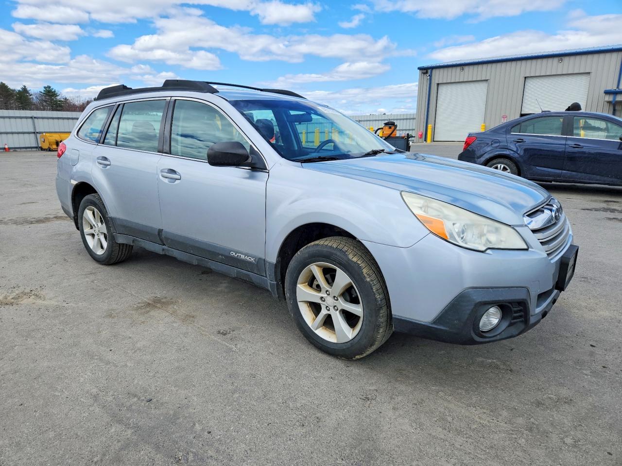 2014 SUBARU OUTBACK