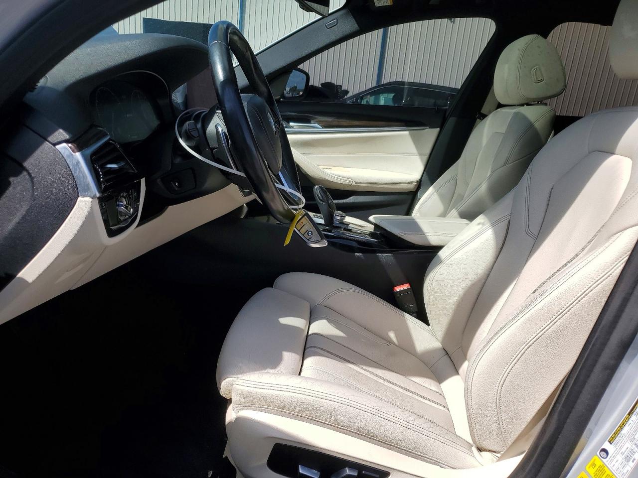 2019 BMW 5 SERIES