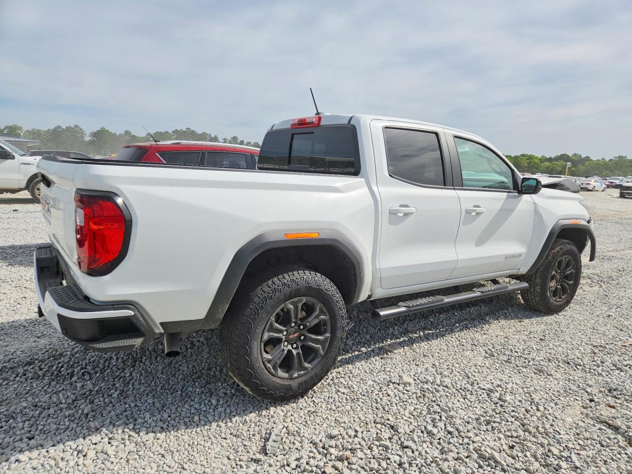 2025 GMC CANYON
