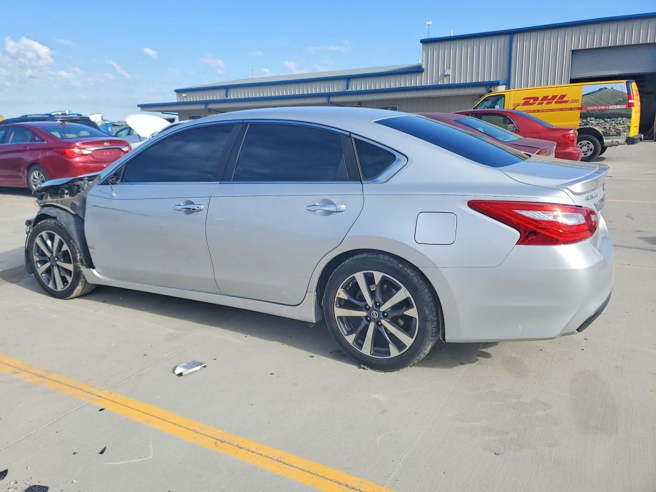2016 NISSAN ALTIMA