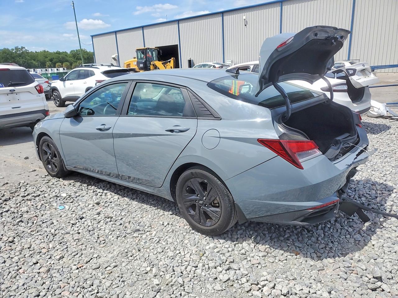 2022 HYUNDAI ELANTRA