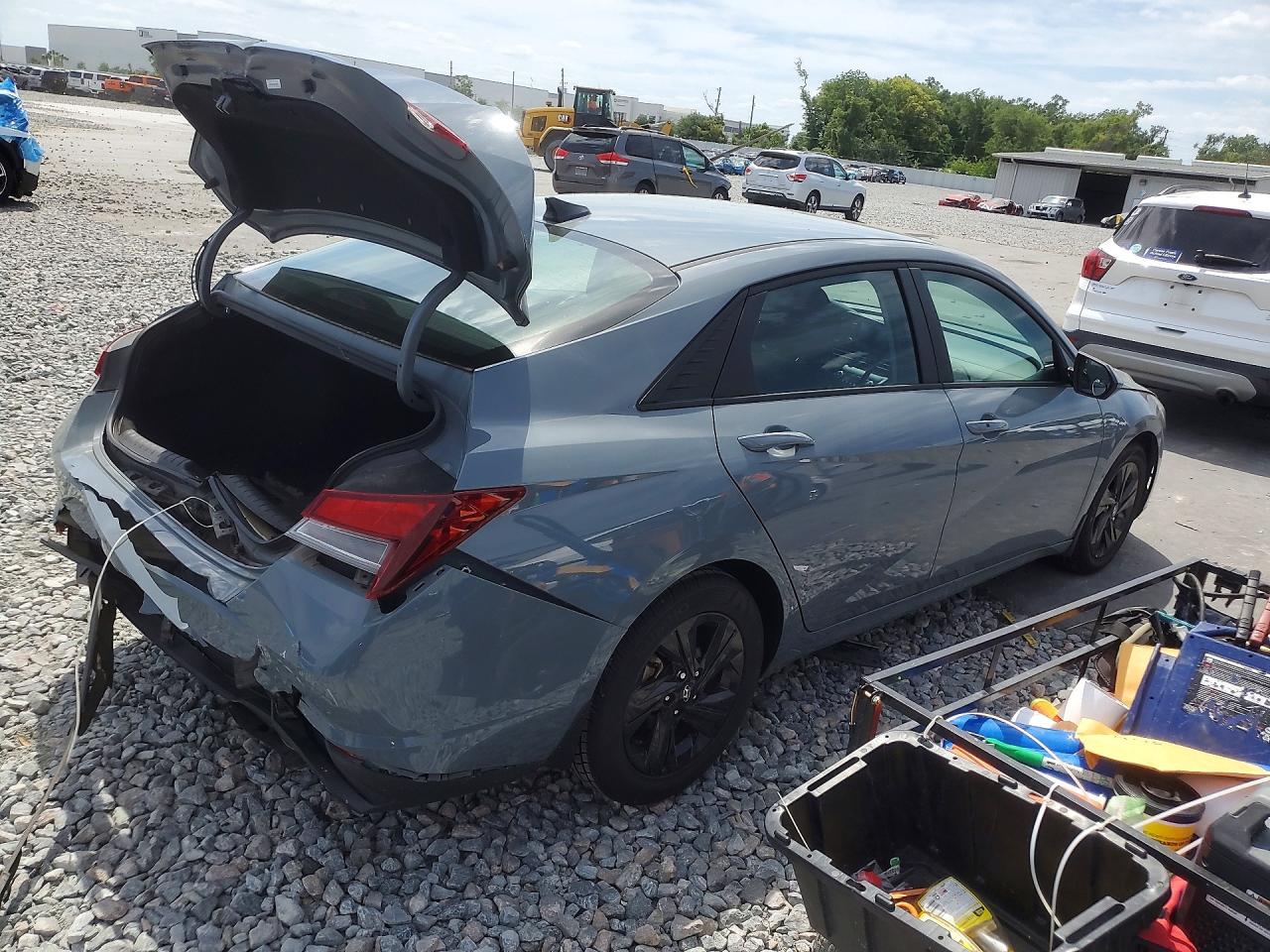2022 HYUNDAI ELANTRA
