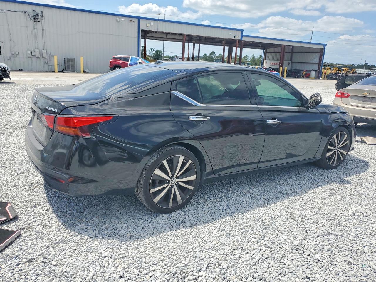 2019 NISSAN ALTIMA