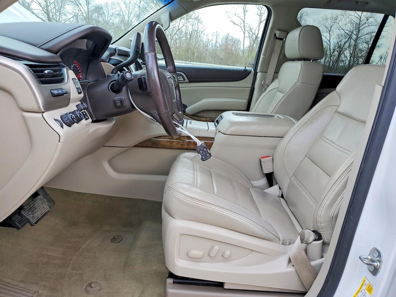 2016 GMC YUKON