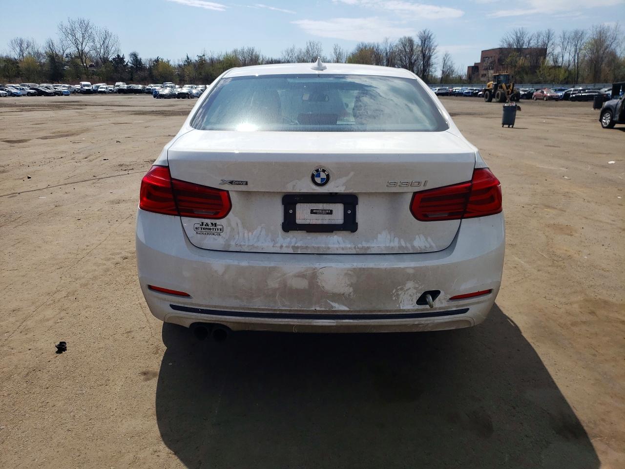 2018 BMW 3 SERIES