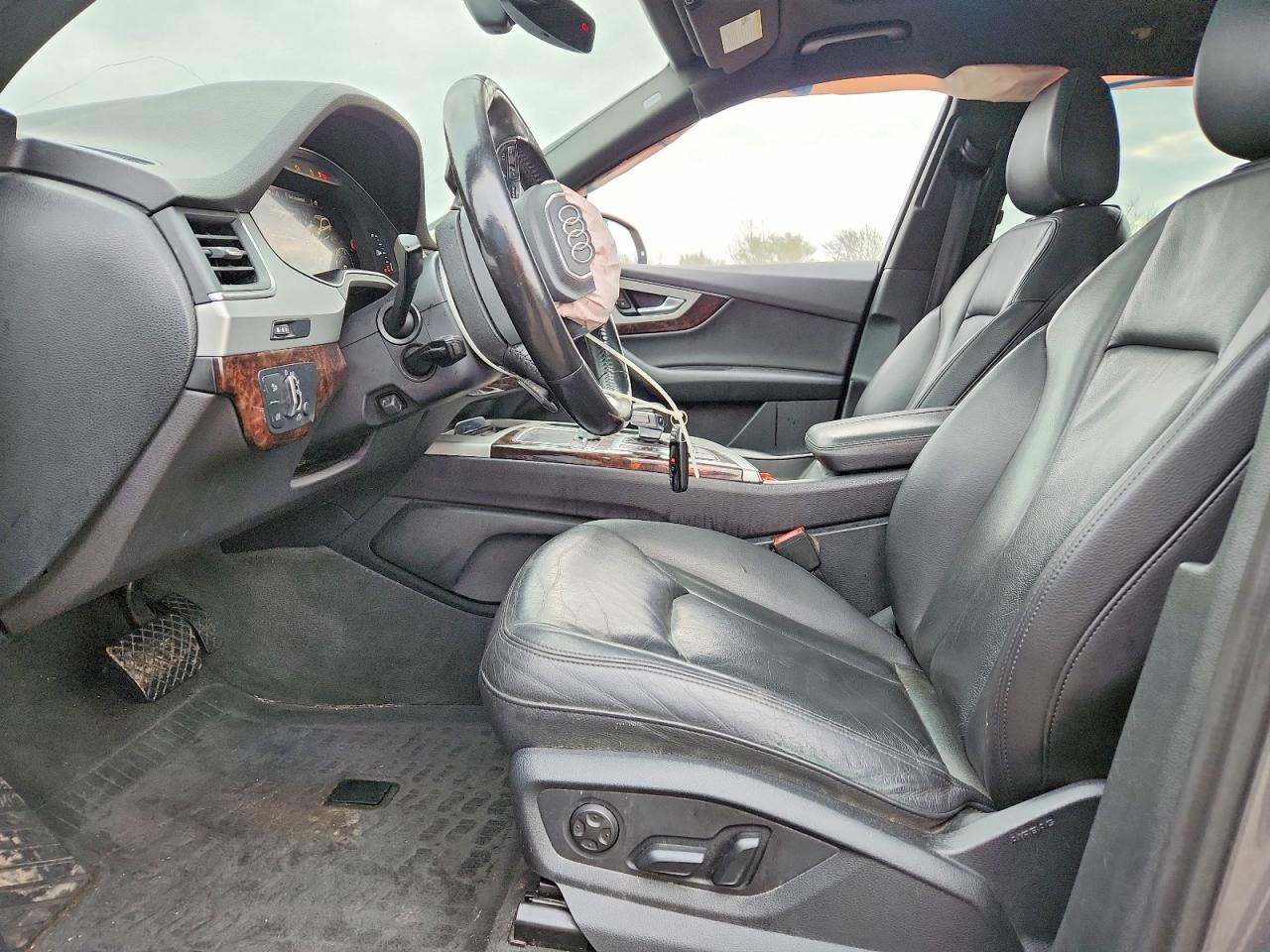 2017 AUDI Q7