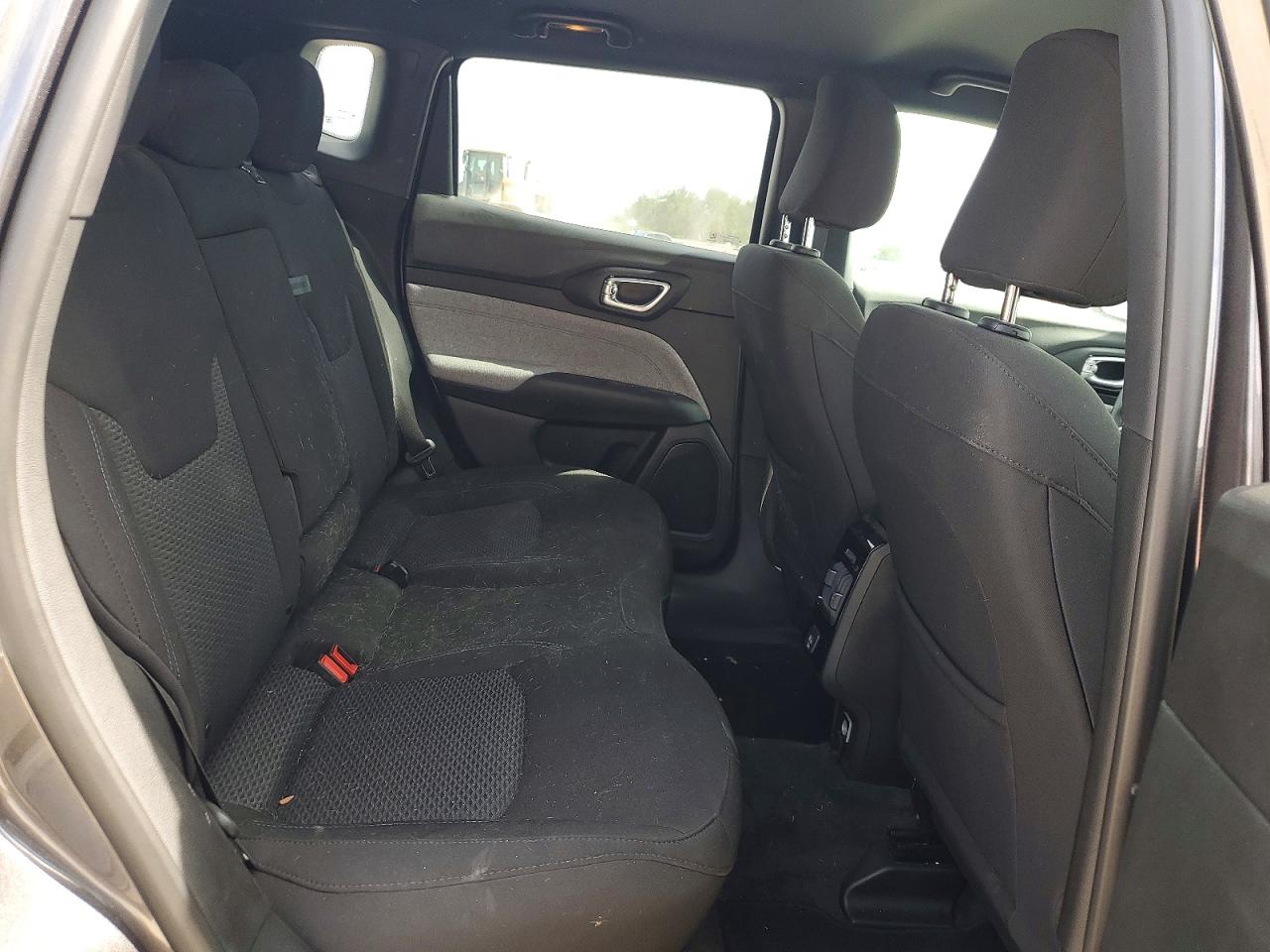 2023 JEEP COMPASS