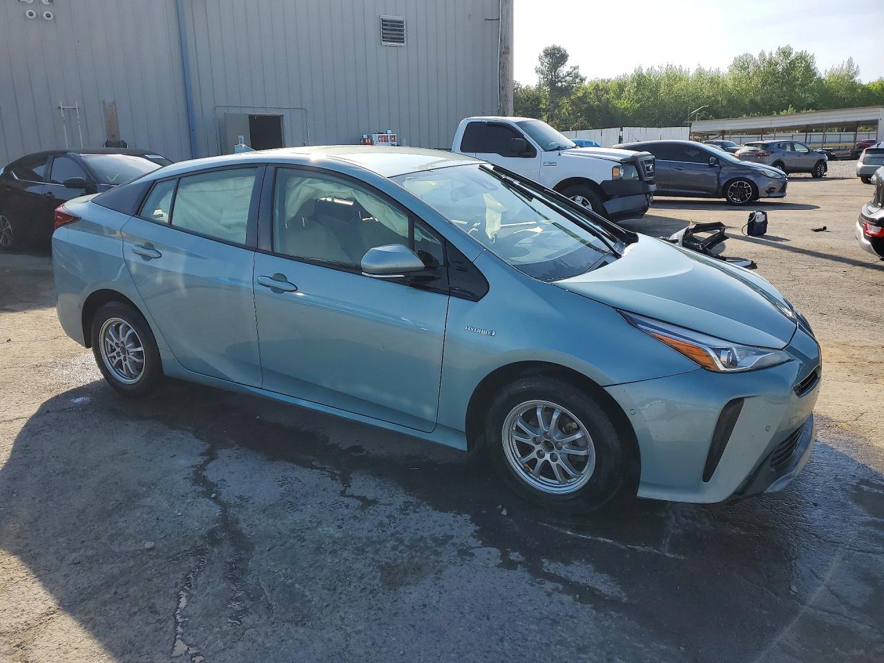 2019 TOYOTA PRIUS