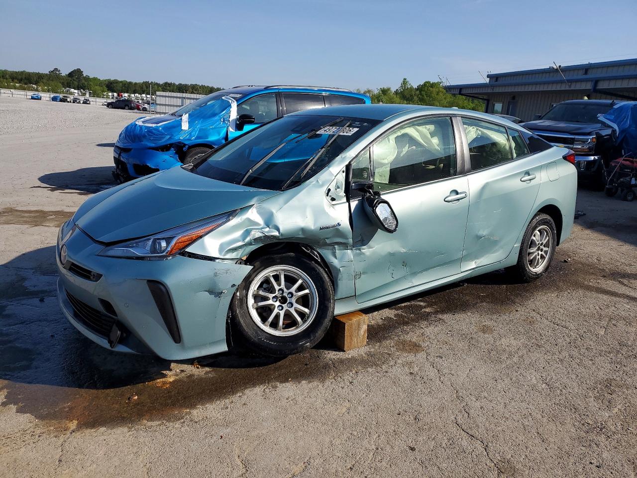 2019 TOYOTA PRIUS