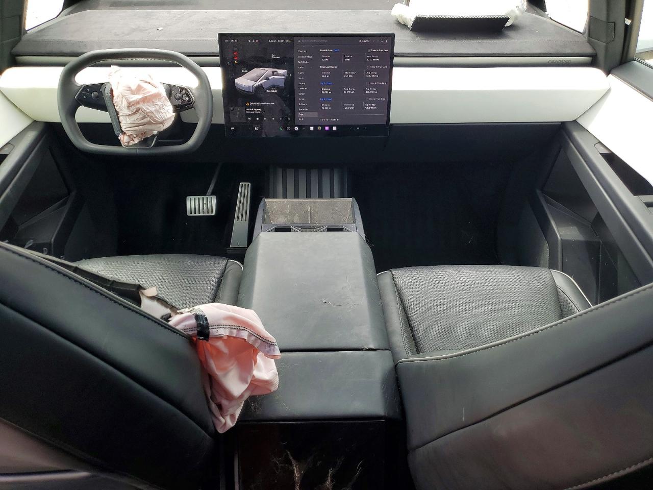 2024 TESLA CYBERTRUCK