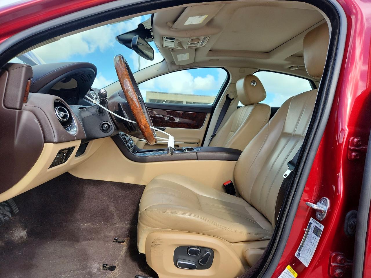 2014 JAGUAR XJ