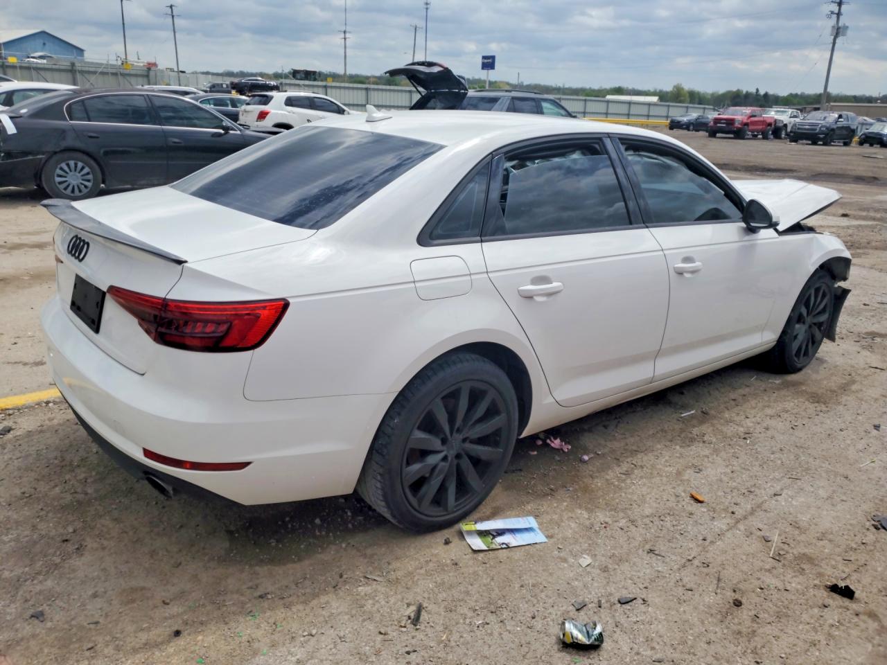 2017 AUDI A4