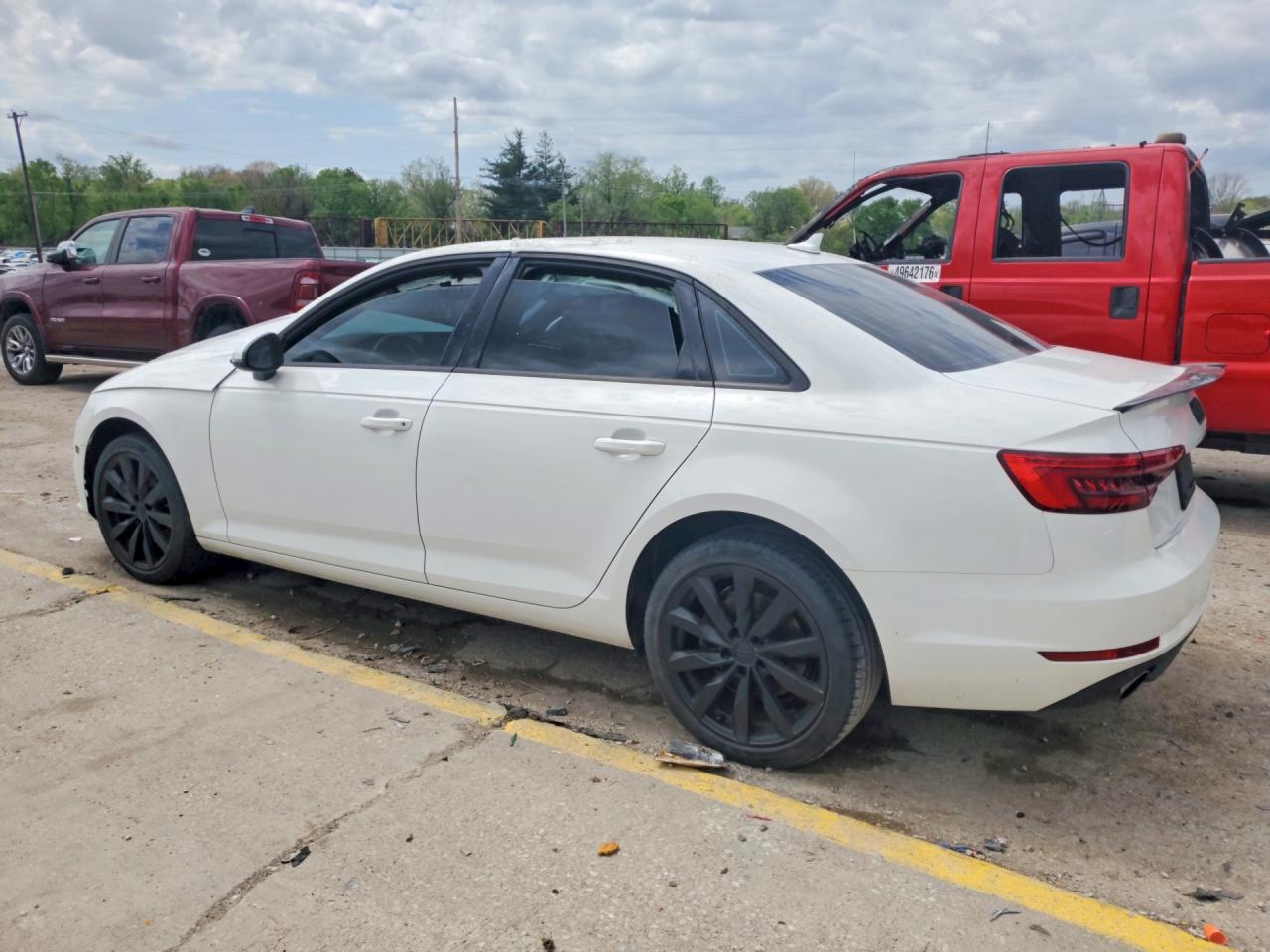 2017 AUDI A4
