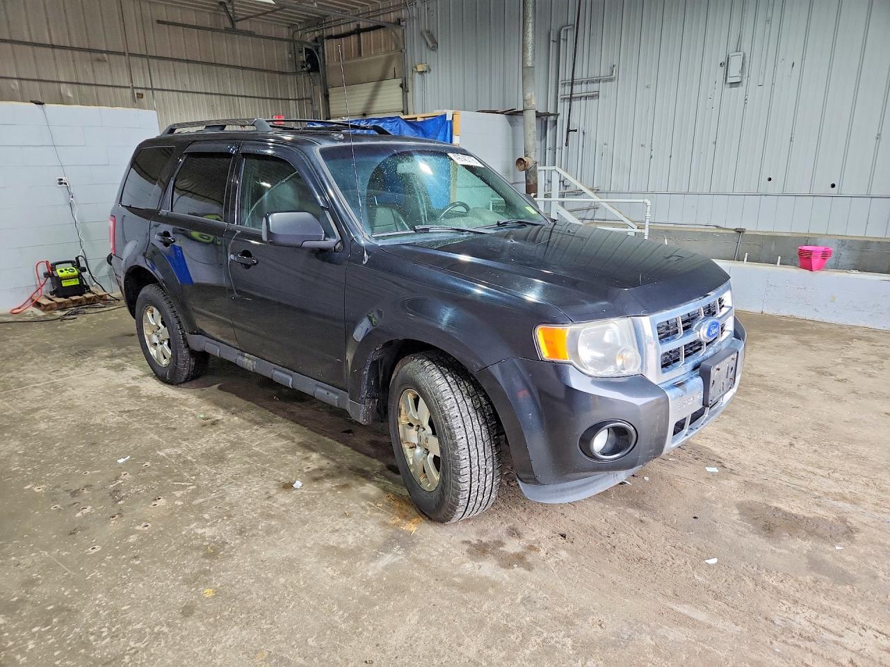 2011 FORD ESCAPE