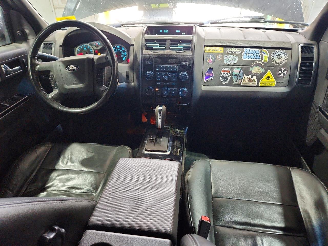 2011 FORD ESCAPE