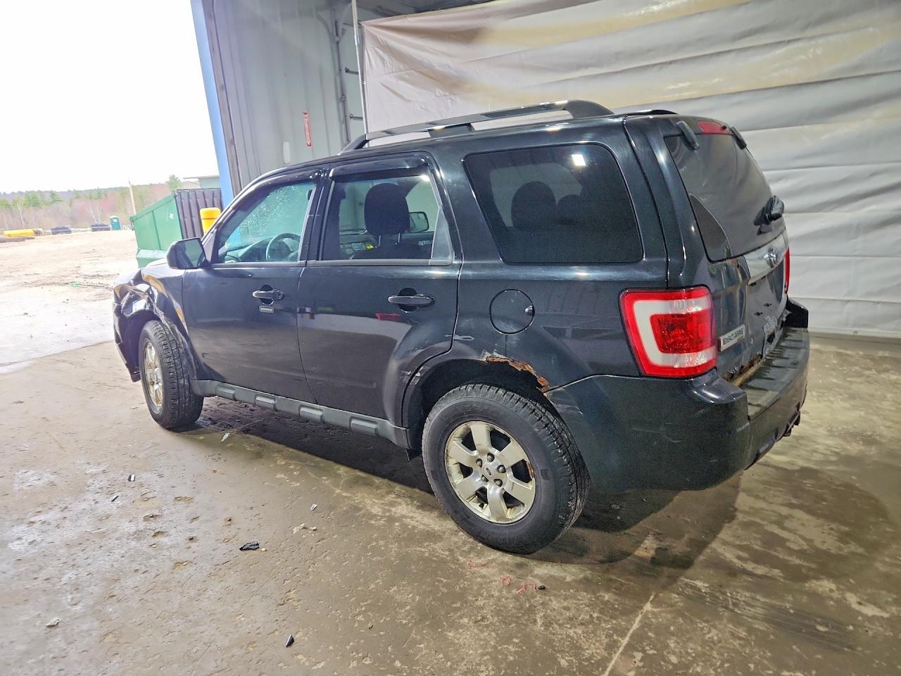 2011 FORD ESCAPE