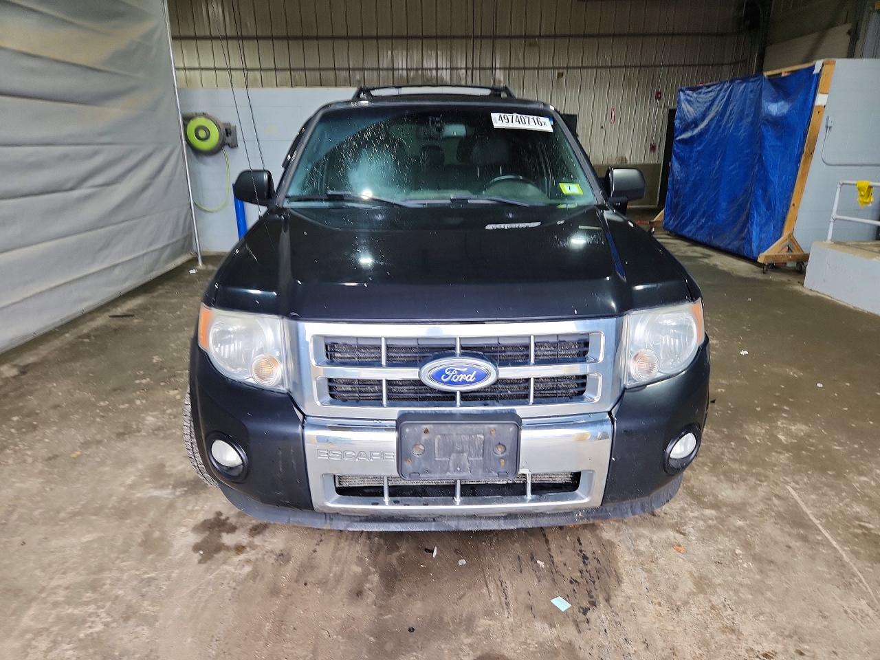 2011 FORD ESCAPE