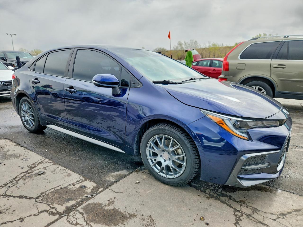 2022 TOYOTA COROLLA