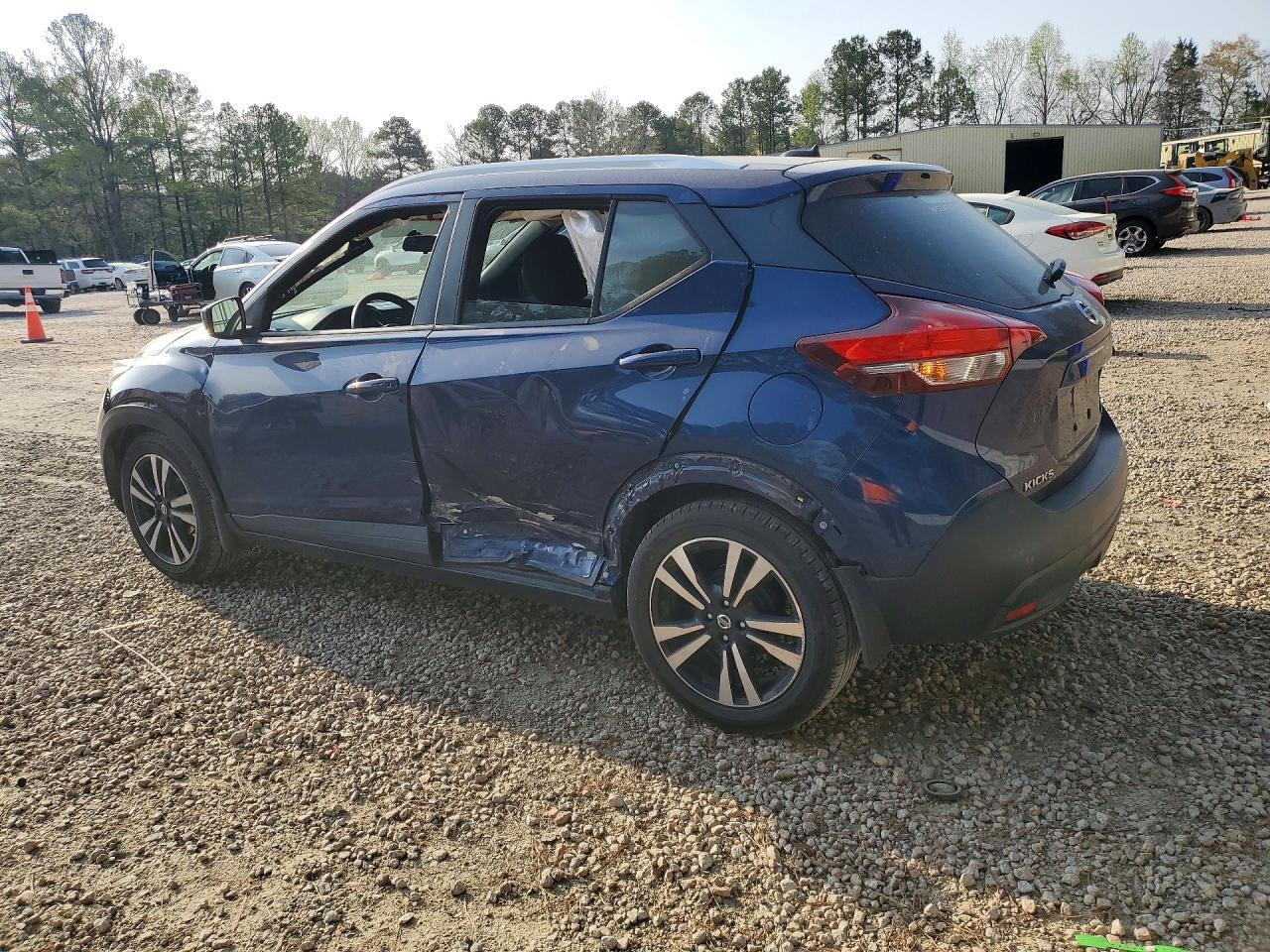 2018 NISSAN KICKS