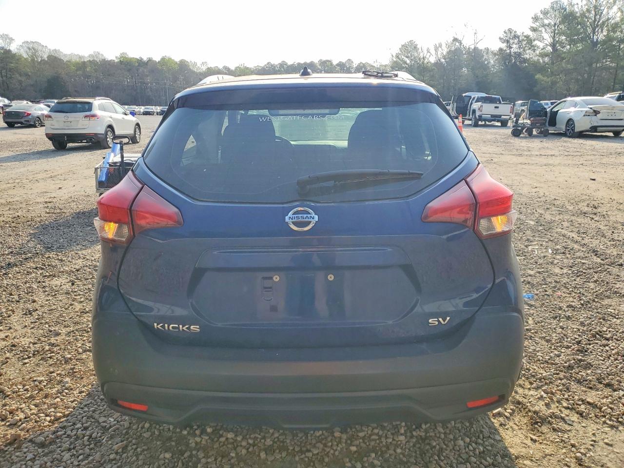 2018 NISSAN KICKS