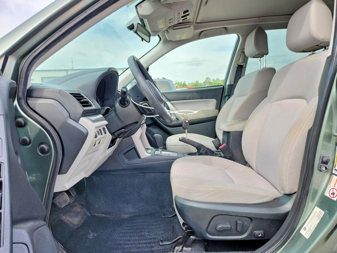2017 SUBARU FORESTER