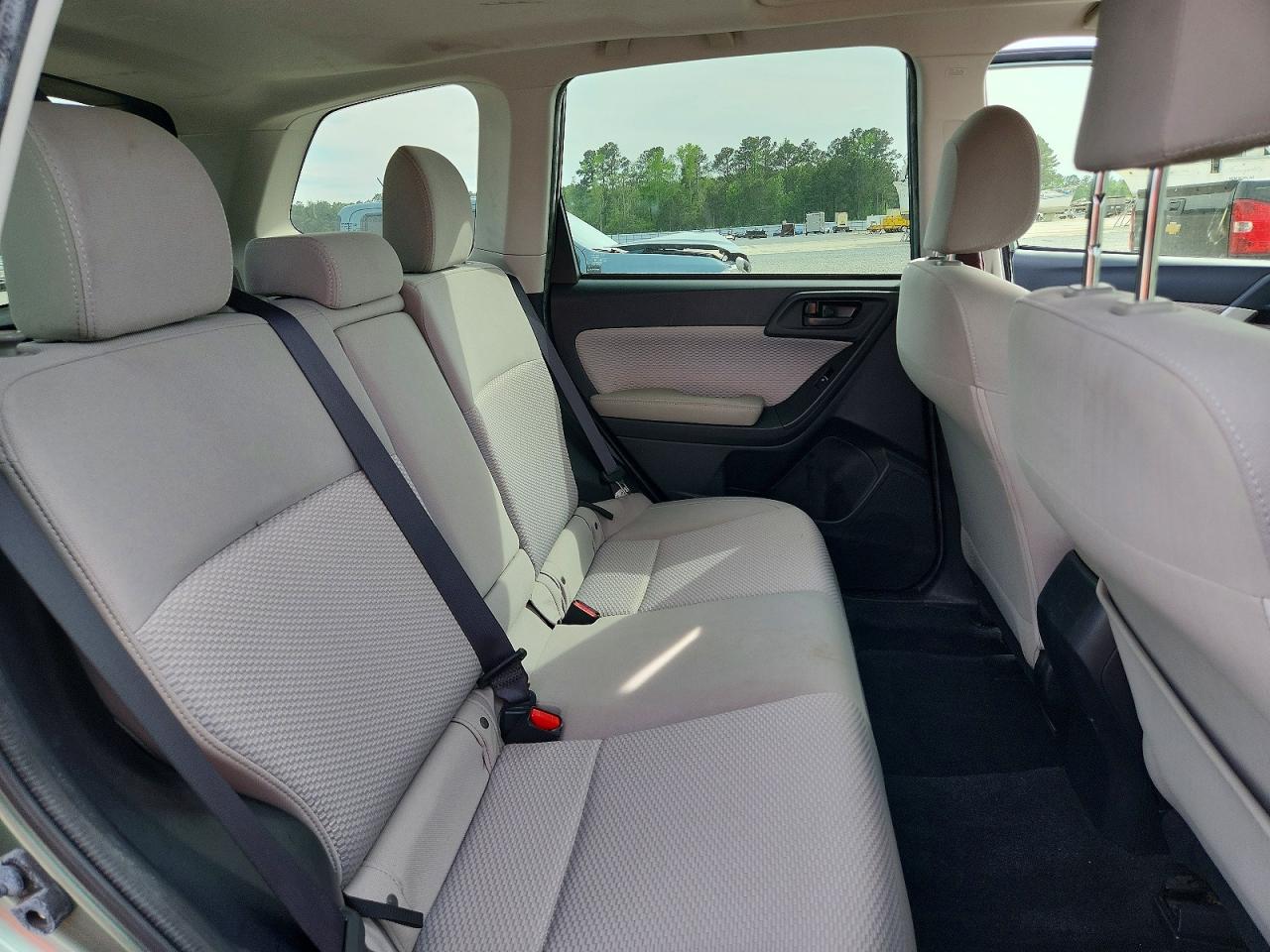 2017 SUBARU FORESTER
