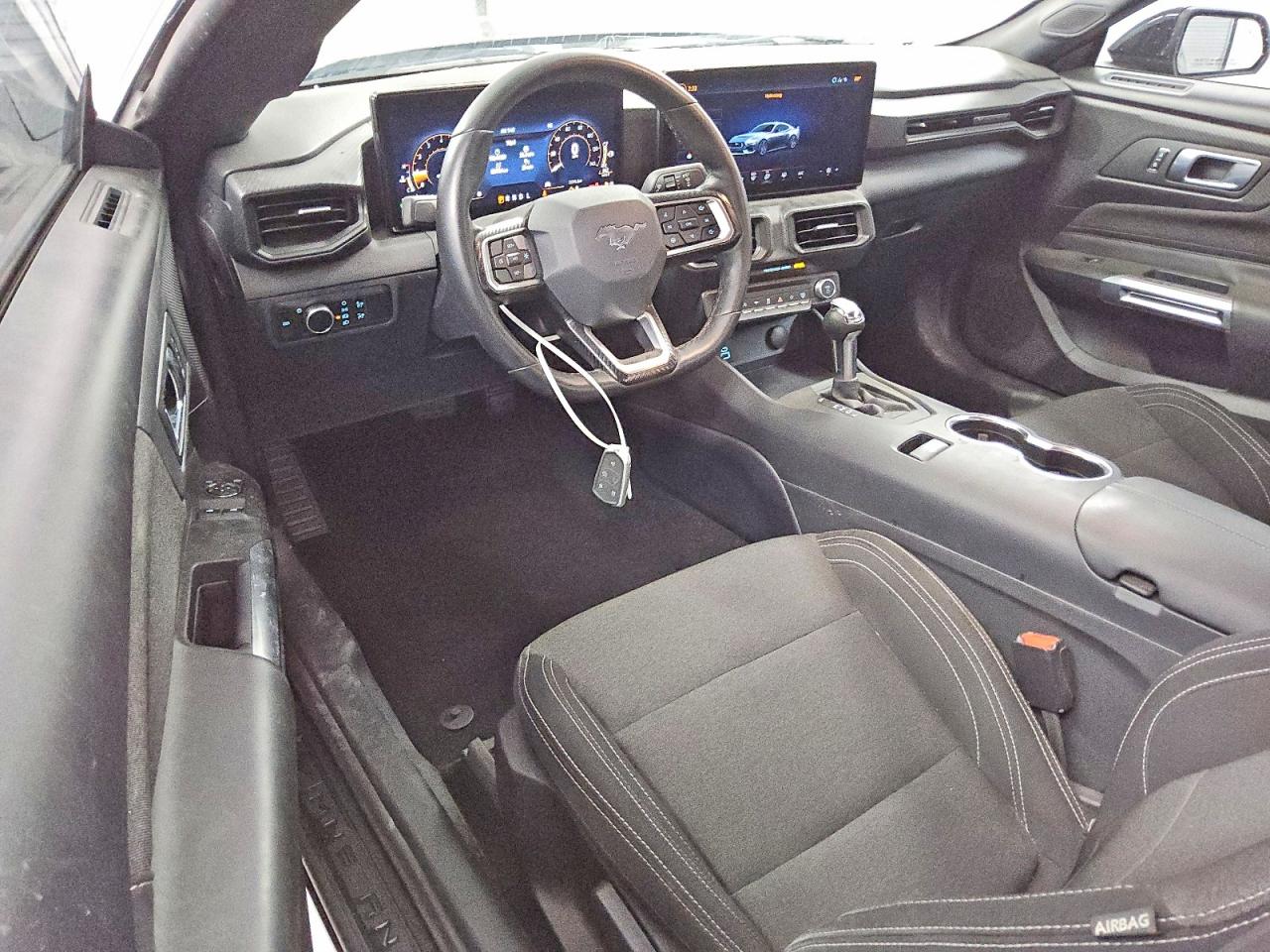 2024 FORD MUSTANG