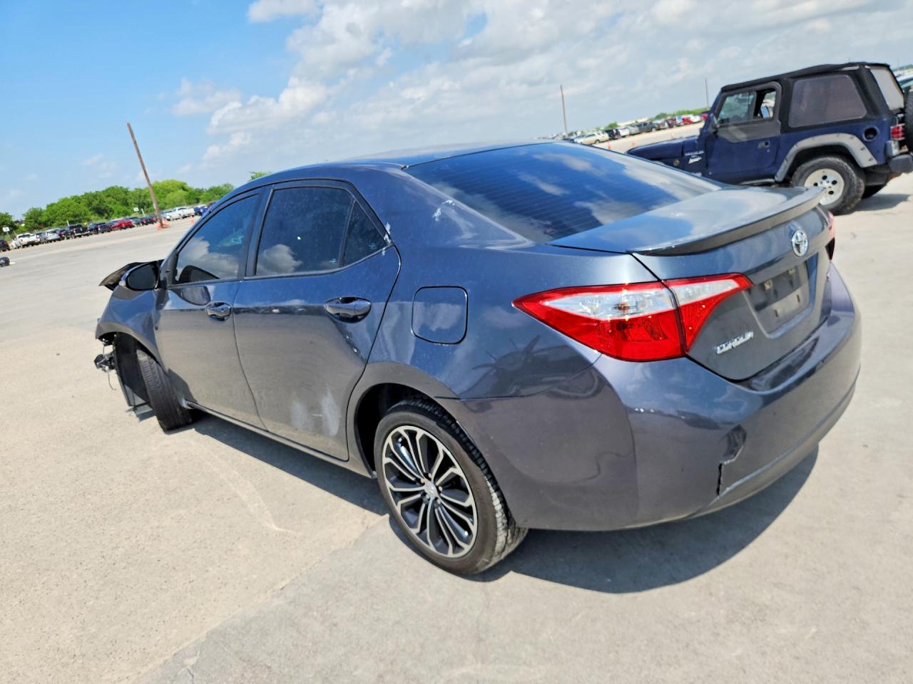 2016 TOYOTA COROLLA
