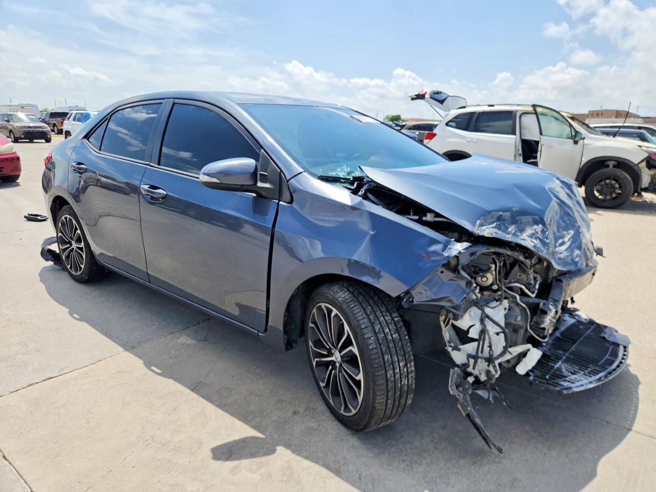 2016 TOYOTA COROLLA