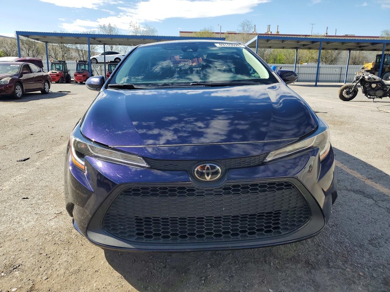 2022 TOYOTA COROLLA