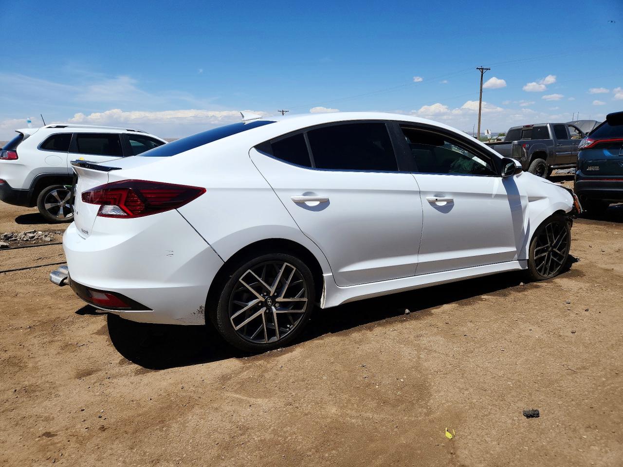2019 HYUNDAI ELANTRA