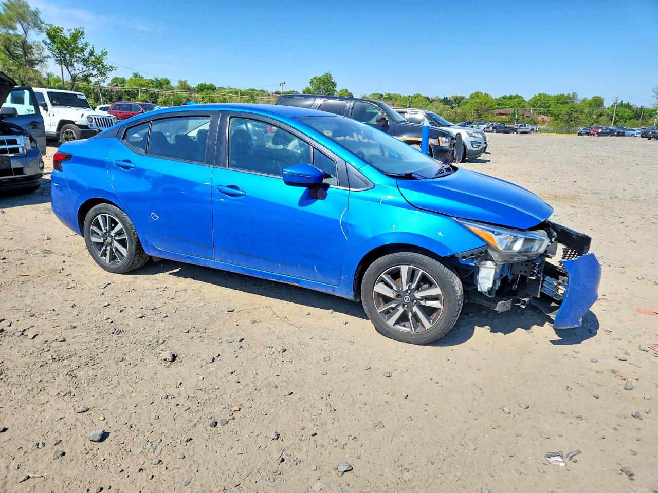 2021 NISSAN VERSA