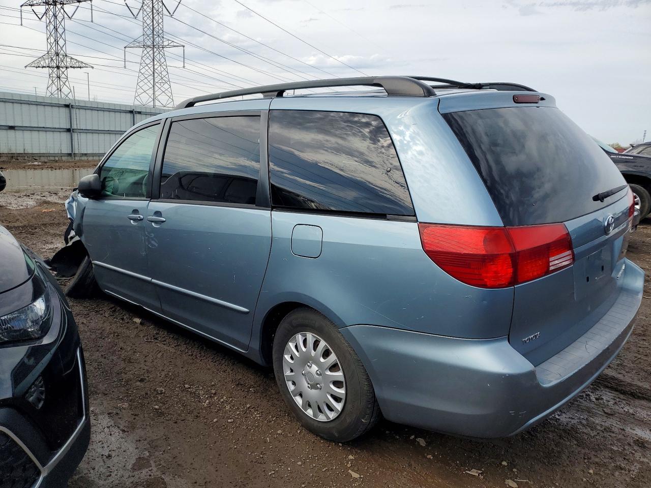 2005 TOYOTA SIENNA