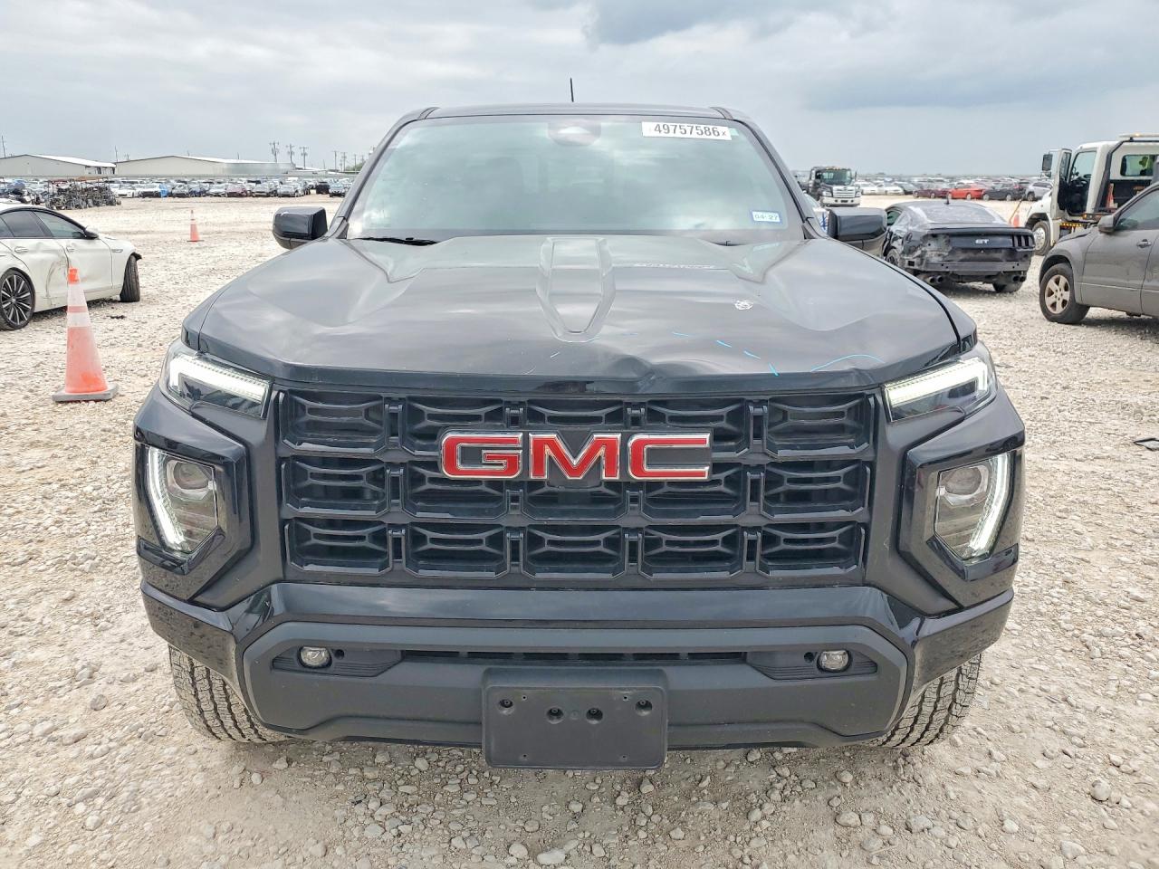 2025 GMC CANYON