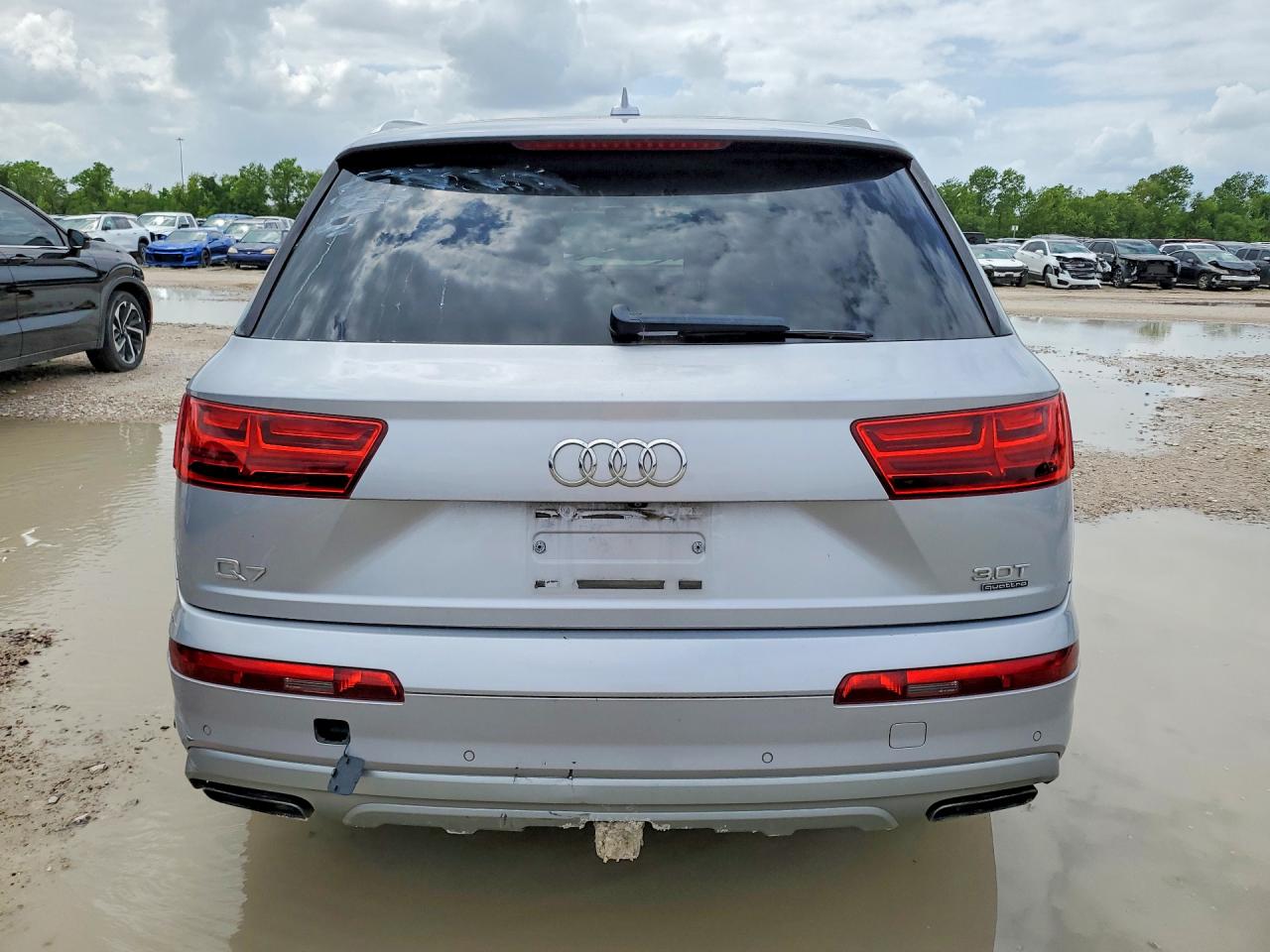 2017 AUDI Q7