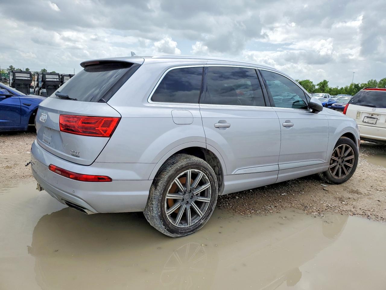 2017 AUDI Q7