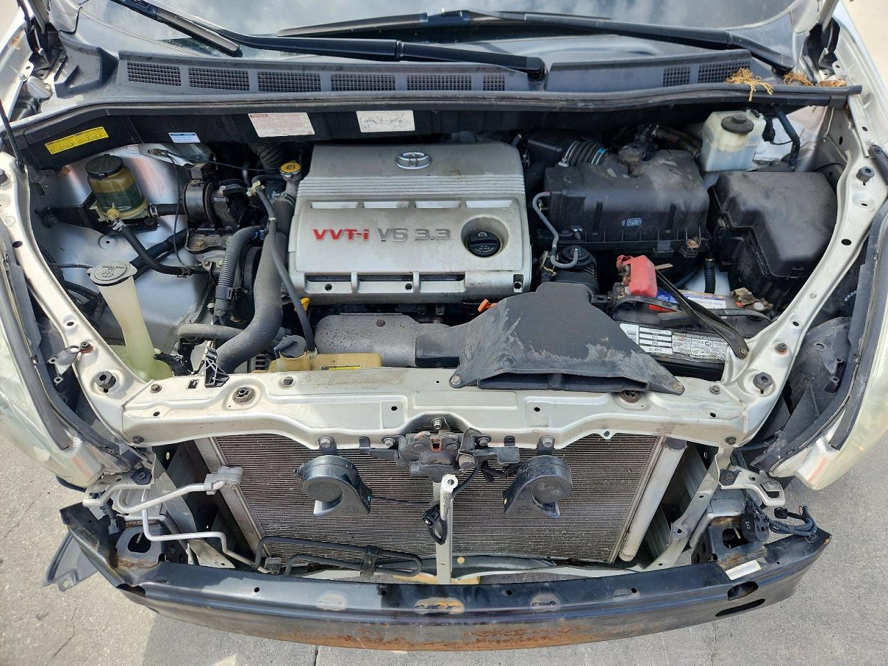 2004 TOYOTA SIENNA