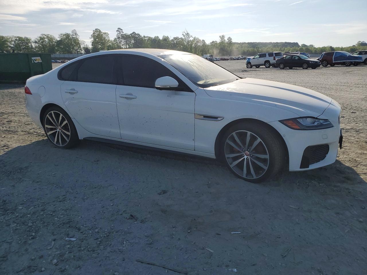 2018 JAGUAR XF