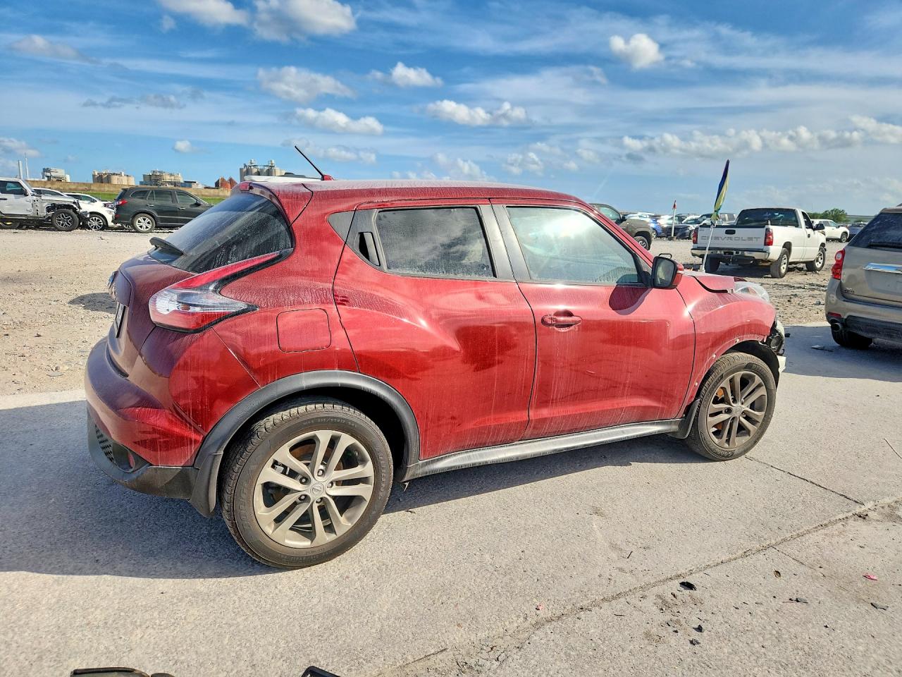 2015 NISSAN JUKE