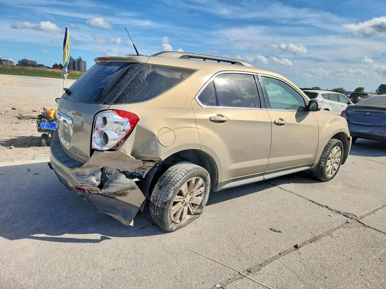 2011 CHEVROLET EQUINOX