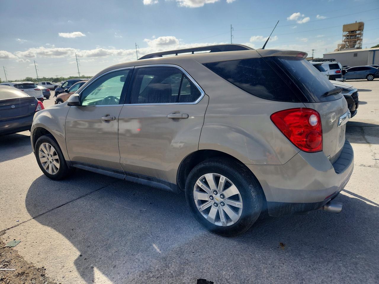 2011 CHEVROLET EQUINOX