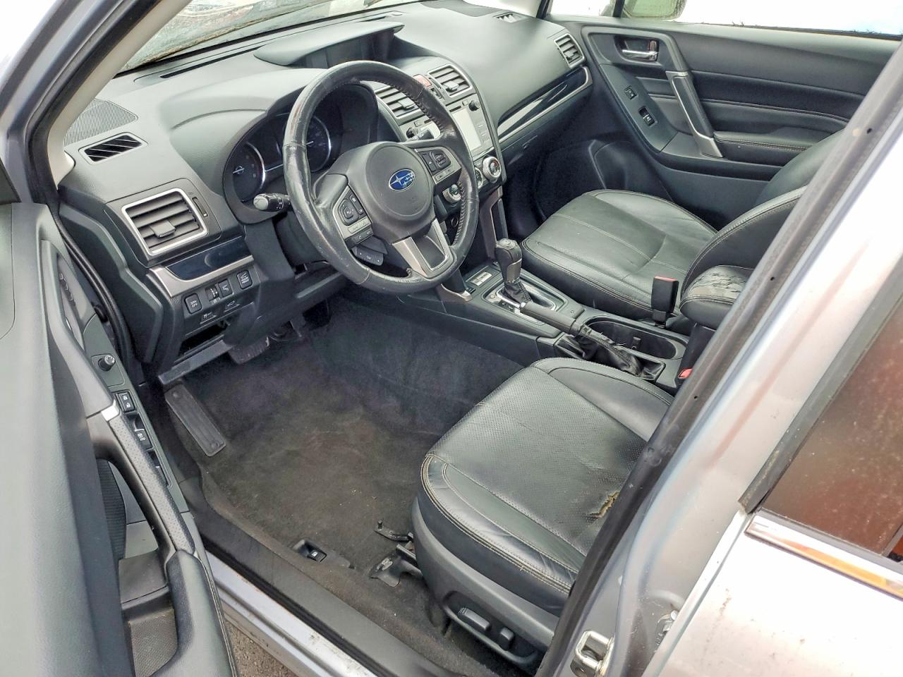 2017 SUBARU FORESTER