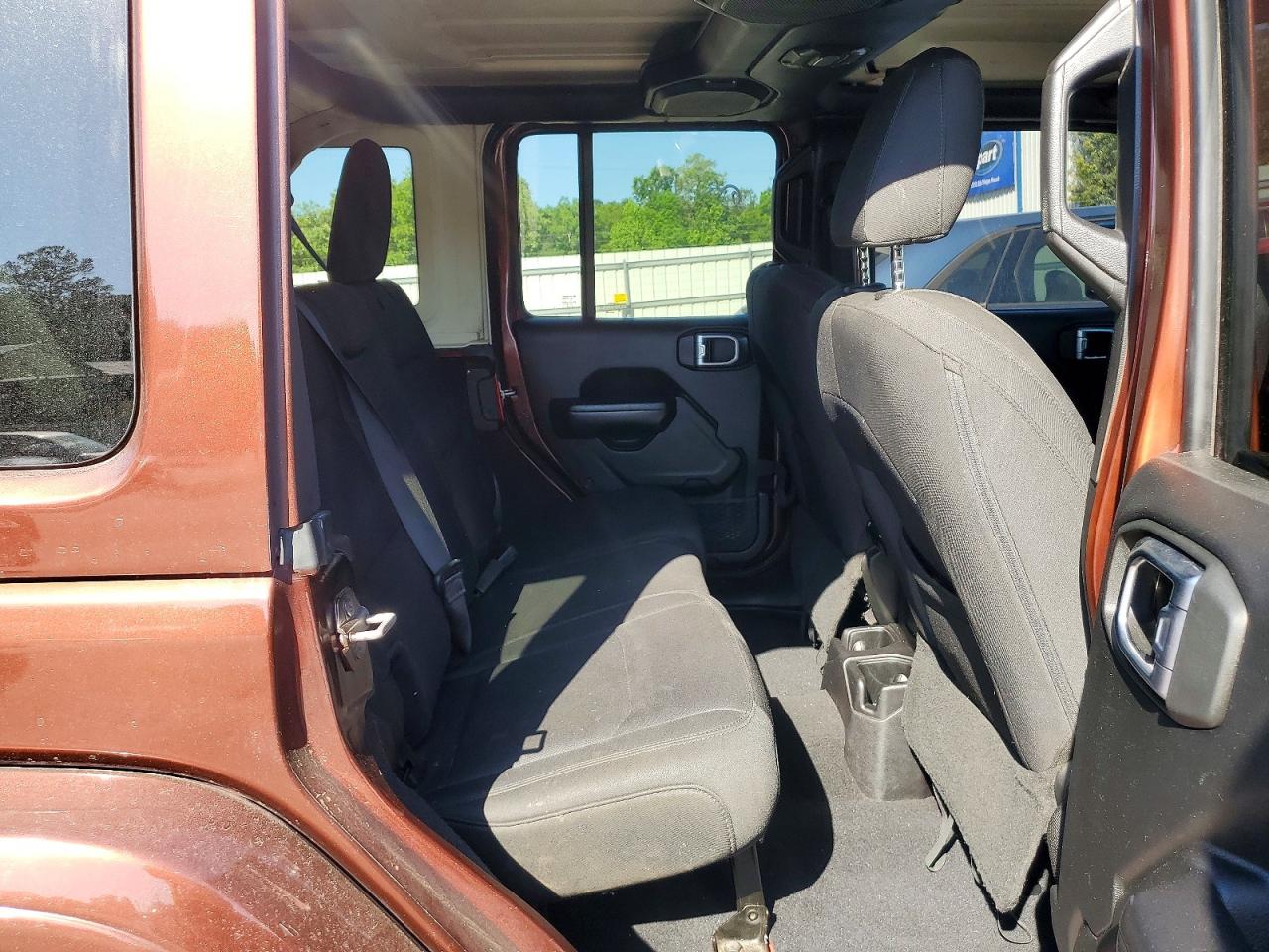 2019 JEEP WRANGLER