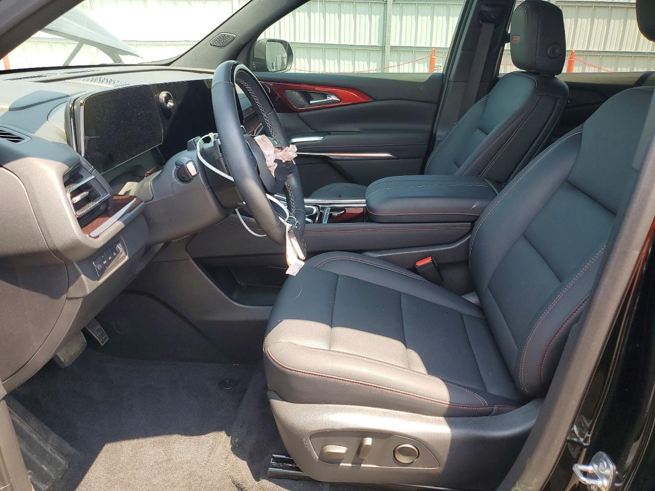 2025 CHEVROLET TRAVERSE